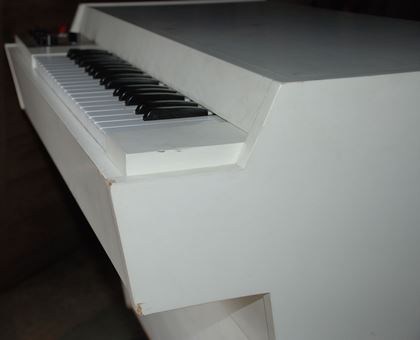 Streetly Electronics-Mellotron M400S and Muff